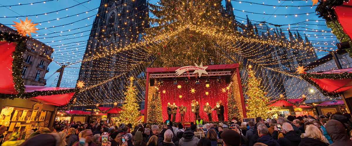 Cologne Cathedral and Christmas Market in the evening